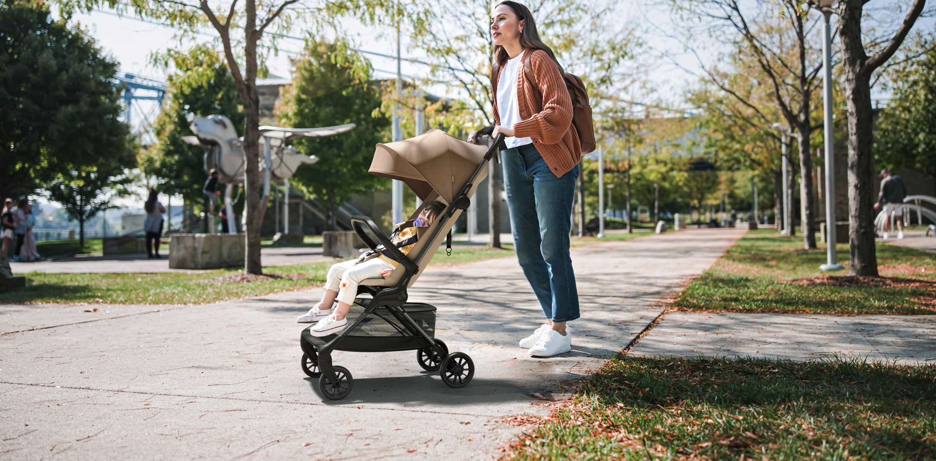 Defining the Best Lightweight Stroller for Travel
