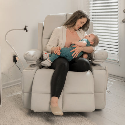 Rocking Nursery Chair for Breastfeeding
